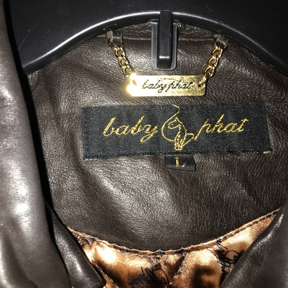 Woman’s leather jacket by Baby Phat . - Picture 5 of 11